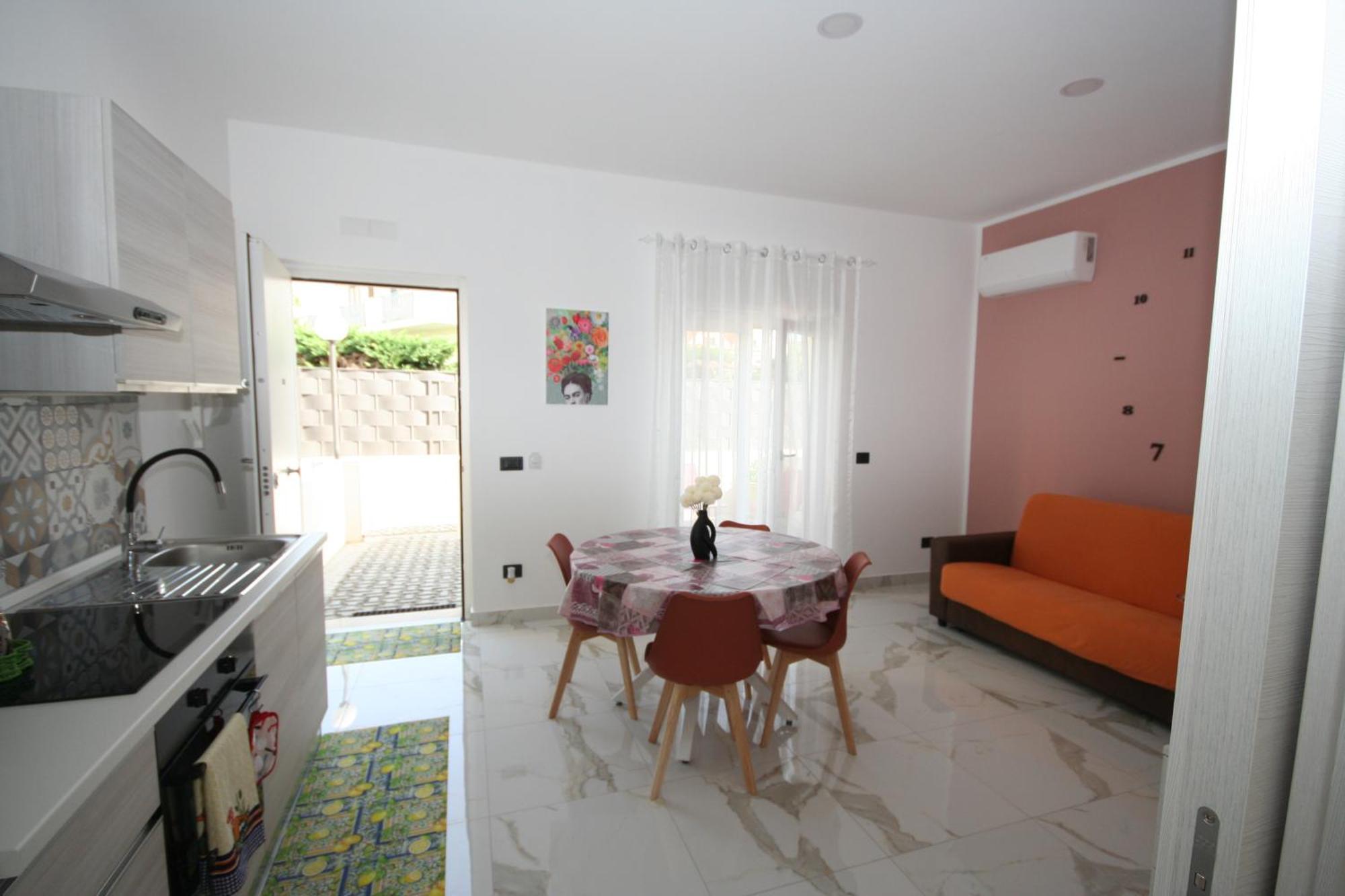B&B Luxhome Catanzaro Bagian luar foto