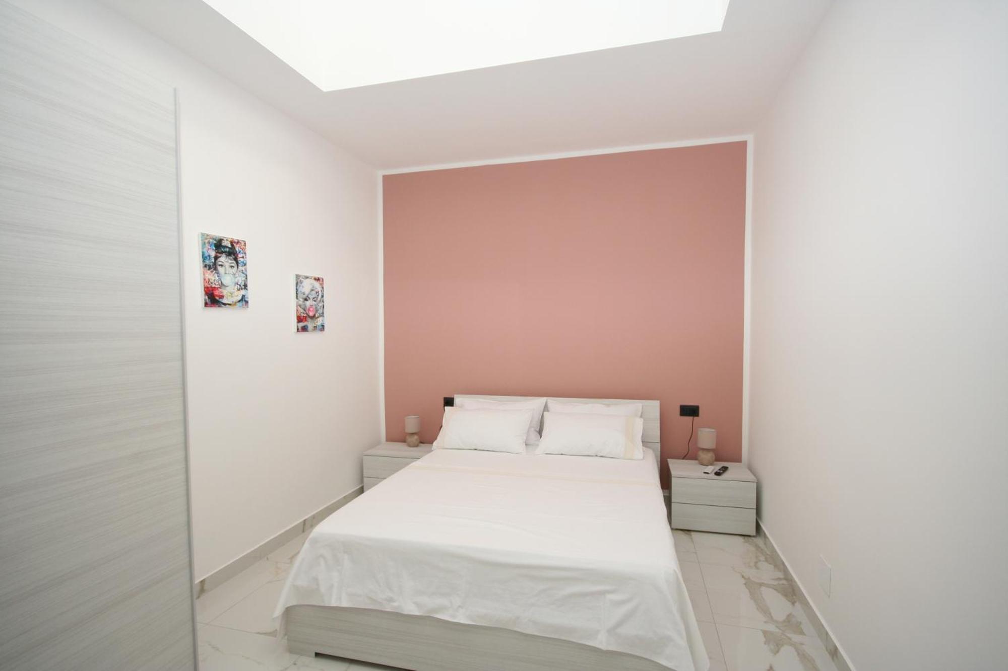 B&B Luxhome Catanzaro Bagian luar foto